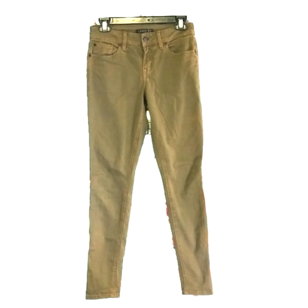 𝅺LEVEL 99 Olive green jeans